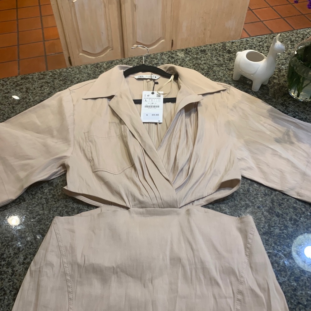 Zara dress - Picture 4 of 5